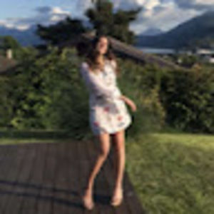 Meet your Posher, Isaline